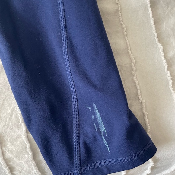 Fabletics 7/8 Length Royal Blue Leggings - Picture 4 of 4